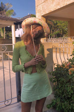 Load image into Gallery viewer, FALSE