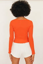 Load image into Gallery viewer, On Tour Button Front Top // Coral