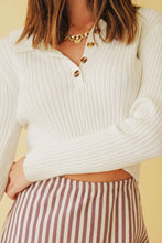 Load image into Gallery viewer, Season Forecast Button Front Knit Top // White