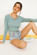 Load image into Gallery viewer, FALSE