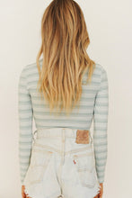 Load image into Gallery viewer, Her Vibe Ribbed Top // Sky