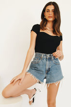 Load image into Gallery viewer, Bold Actions Ribbed Knit Top // Black