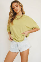 Load image into Gallery viewer, VG L.A Queen Tee // Sage