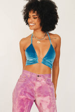 Load image into Gallery viewer, 90's Refresh Velvet Halter Top // Blue