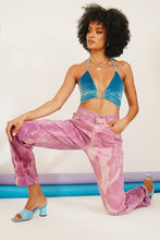 Load image into Gallery viewer, 90's Refresh Velvet Halter Top // Blue