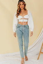 Load image into Gallery viewer, VG French Twist Linen Top // White