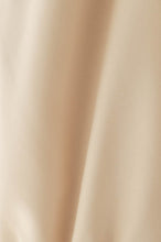 Load image into Gallery viewer, Model Friends Knit Top // Natural