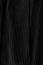 Load image into Gallery viewer, Buckle Down Shorts // Black