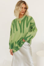 Load image into Gallery viewer, Along The Sidewalk Knit // Green