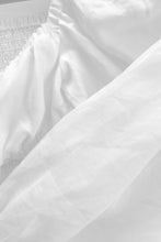 Load image into Gallery viewer, VG French Twist Linen Top // White
