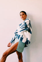 Load image into Gallery viewer, FALSE