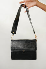 Load image into Gallery viewer, Spring Runway Bag // Black
