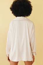 Load image into Gallery viewer, One Reason Button Front Top // Cream
