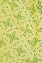 Load image into Gallery viewer, VG Close To You Floral Pants // Yellow
