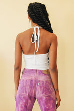 Load image into Gallery viewer, Hint Of The 90&#39;s Halter Top // White
