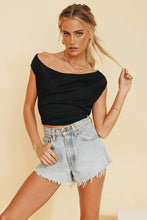 Load image into Gallery viewer, VG Watch The Runway Ribbed Tie Back Top // Black
