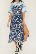 Load image into Gallery viewer, Boat Parties Tie Midi Dress // Navy
