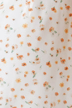 Load image into Gallery viewer, Wines By The Shore Top // Floral
