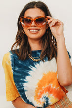 Load image into Gallery viewer, 1979 Sunglasses // Amber
