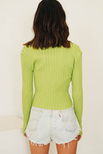 Load image into Gallery viewer, Seashore To City Button Front Knit Top // Lime
