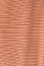 Load image into Gallery viewer, Les Mémoires Ribbed Top // Peach
