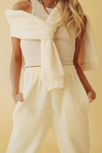 Load image into Gallery viewer, VG The Beverly Hills Sweater // Cream
