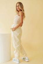 Load image into Gallery viewer, VG The Beverly Hills Sweatpants // Cream
