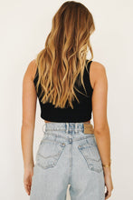 Load image into Gallery viewer, Under Influence Button Front Top // Black
