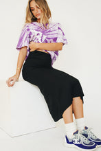 Load image into Gallery viewer, VG Watch The Runway Ribbed Midi Skirt // Black
