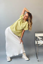 Load image into Gallery viewer, VG L.A Queen Tee // Sage
