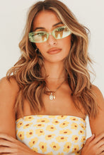Load image into Gallery viewer, The Unknown Sunglasses // Lime
