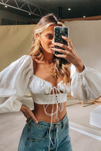 Load image into Gallery viewer, VG French Twist Linen Top // White
