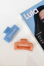 Load image into Gallery viewer, French Beach Hair Clip // Peach
