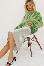 Load image into Gallery viewer, Along The Sidewalk Knit // Green
