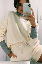 Load image into Gallery viewer, VG The Beverly Hills Sweater // Cream
