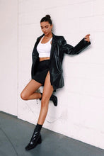 Load image into Gallery viewer, VG Fashion Status 90&#39;s Jacket // Black
